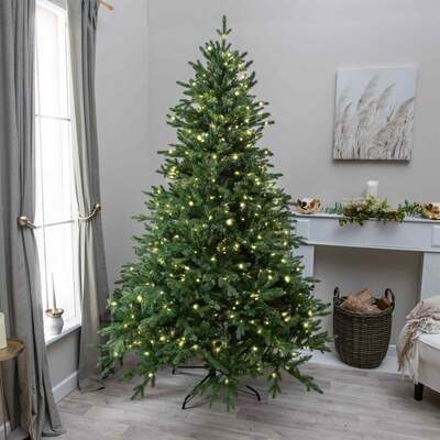 Hardwick Artificial Pre-Lit Green PE/PVC Christmas Tree 6FT, 7FT, 7ft (2.1m)